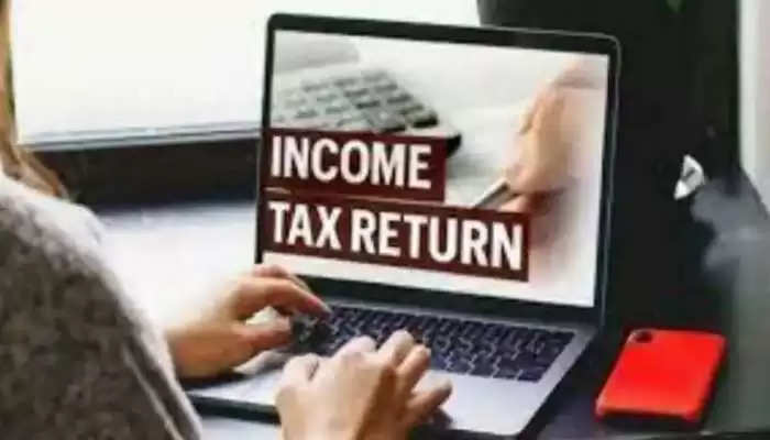 Income Tax Filing: ITR फाइल‍िंग में क‍िया छोटा सा बदलाव, सरकार को पूरे 400 करोड़ का फायदा; जान‍िए क्‍या