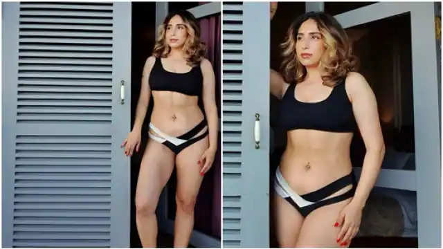 Neha Bhasin Bikini Look: नेहा भसीन ने बिकिनी मे धड़काया फैन्स का दिल, नो मेकअप लुक मे वीडियो शेयर कर लोगों को किया दीवाना