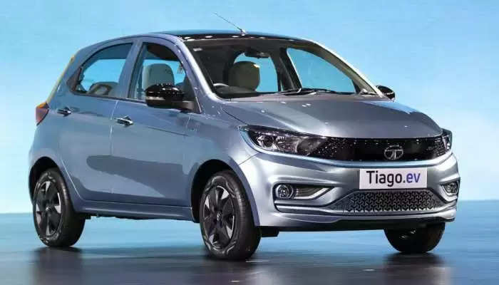 Tata Tiago EV: लॉन्च होते ही इस इलेक्ट्रिक कार ने मचाया तहलका, खरीदने वालों की लगी लाइन!